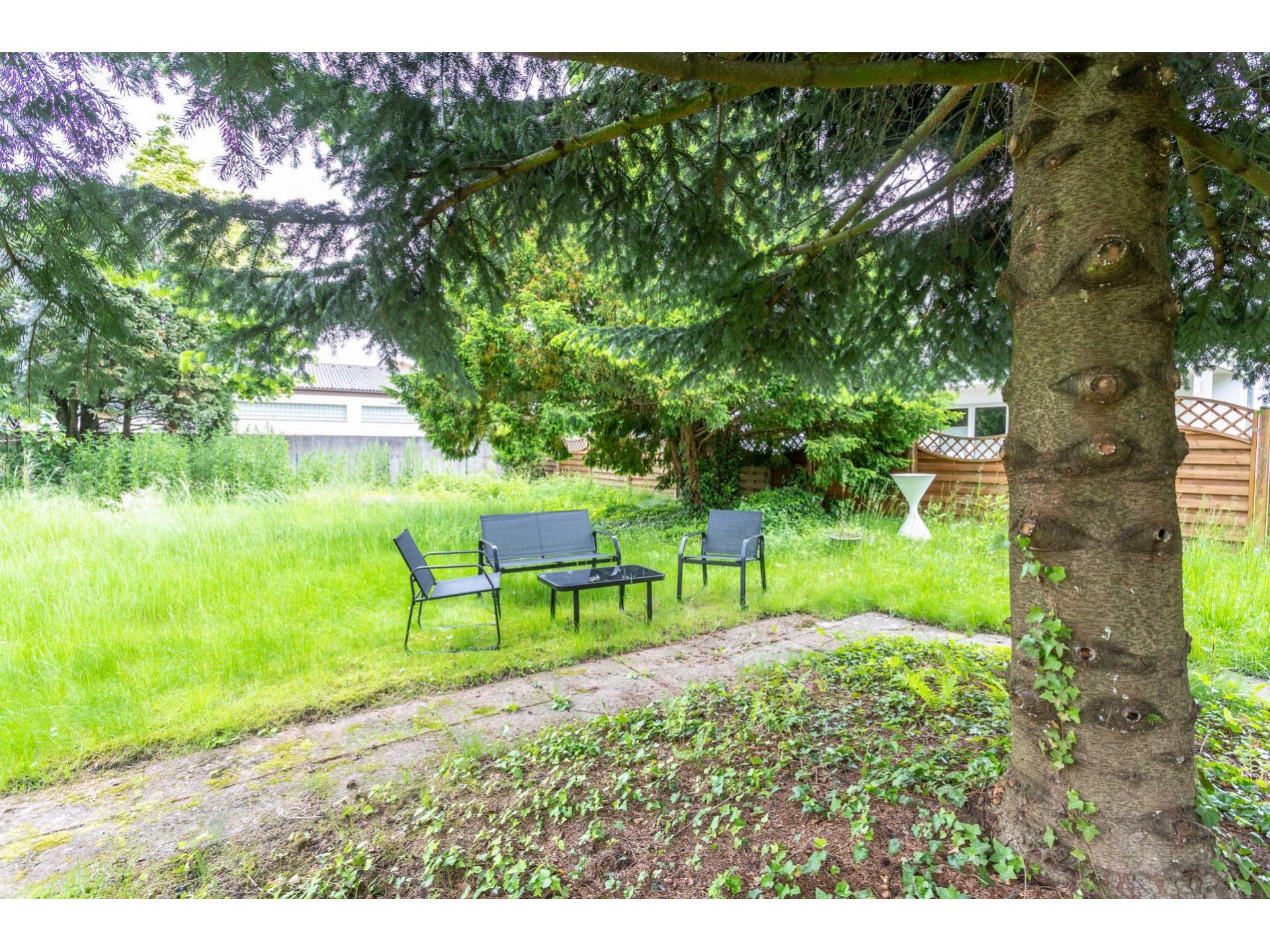Wohnung obere Etage Foto 21