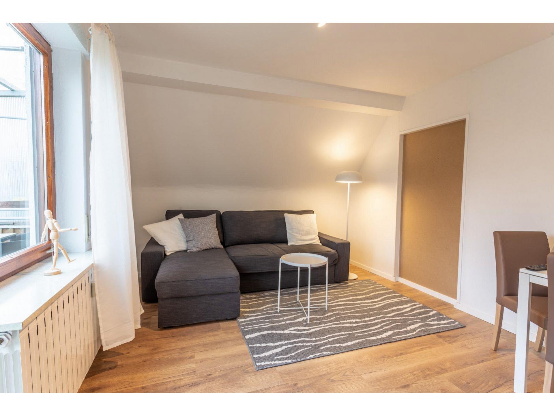 Fünfbettzimmer 4- OG Foto 4